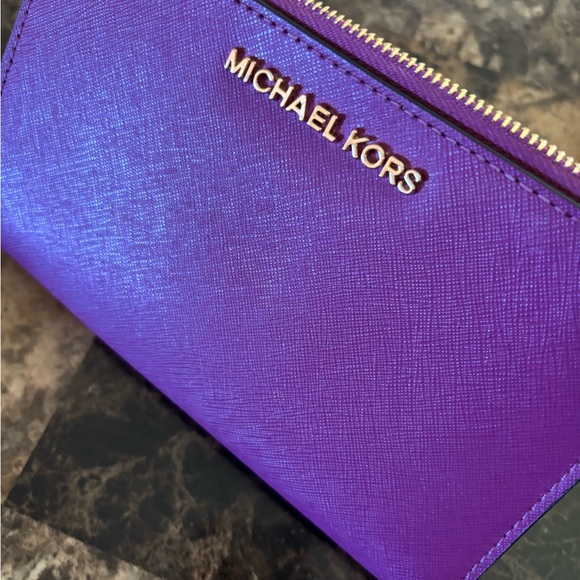 Michael Kors Vibrant Purple Double Zip Wristlet Clutch - Picture 2 of 5